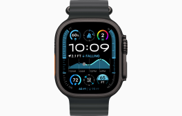 Apple Watch Ultra 2 (GPS+Cellular) 49mm Black Titanium Case With Ocean Band product photograph