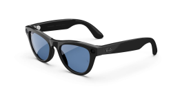 Ray-Ban Meta Skyler - Tint to Cerulean Blue Transitions Lens - Shiny Black Frame product photograph